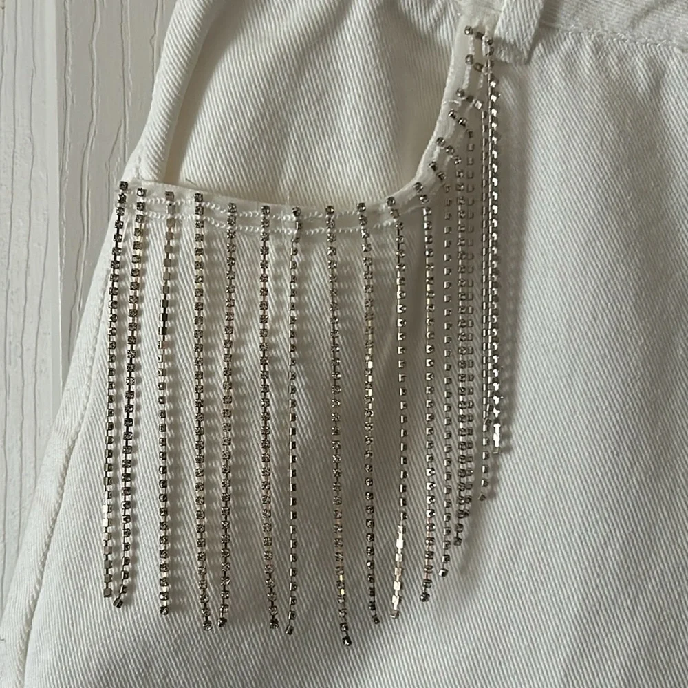 Cloud Ten She’s Stealing Our Hearts White Girls Trip Rhinestone Shorts Sz S‎